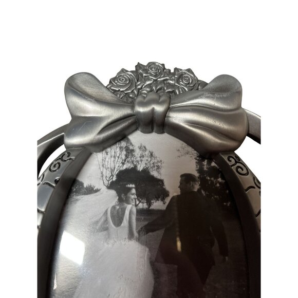 Decorative Malden‎ Vintage Bell-Shaped BOW Wedding Photo Frame 4x6 metal - Picture 5 of 8